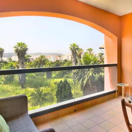 Great Location One Bedroom *